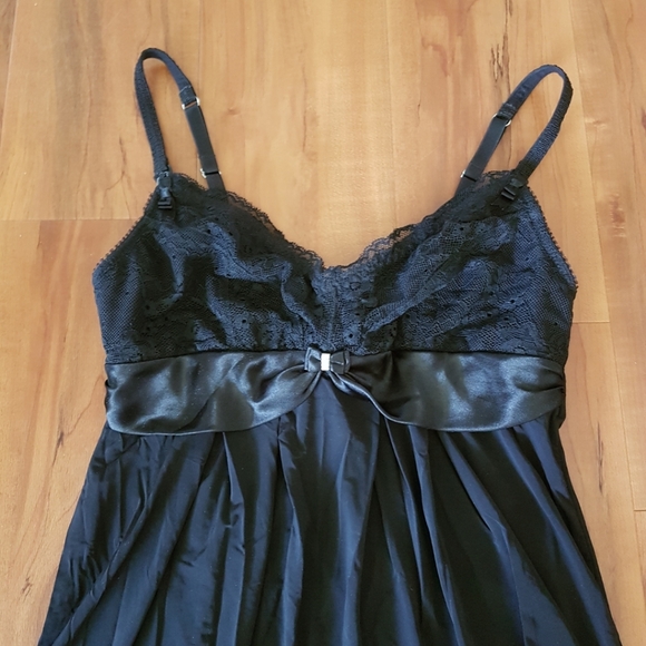 Hot Milk Maternity and Nursing Nightgown Small - Picture 3 of 3